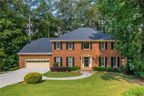 220 Malvern Place, Roswell, GA 30076