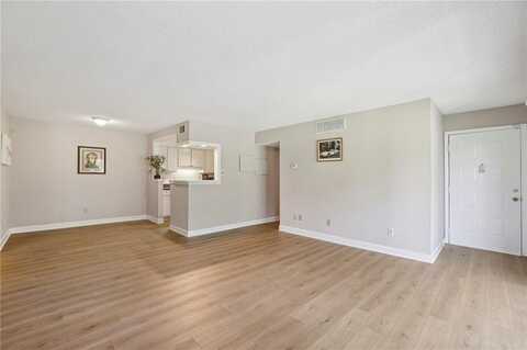 1804 Wingate Way, Atlanta, GA 30350