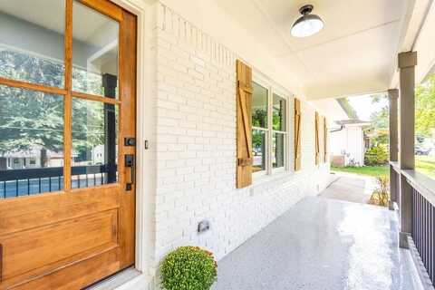 2649 Spring Drive SE, Smyrna, GA 30080