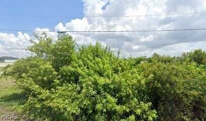 3509 NW 41st Place, Cape Coral, FL 33993