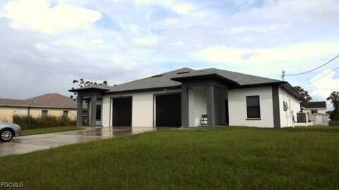 1038-1040 Albert Avenue, Lehigh Acres, FL 33971