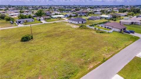 2213 NE 14th Avenue, Cape Coral, FL 33909
