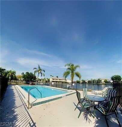 639 SE 13th Avenue unit: 120, Cape Coral, FL 33990