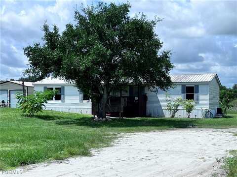 3704 DUSTIN Drive, Labelle, FL 33935
