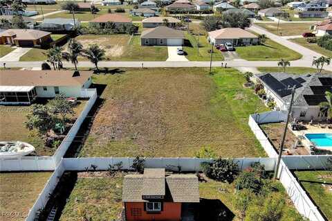 2013 NE 18th Avenue, Cape Coral, FL 33909