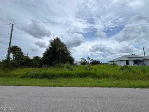 Maddock Circle, North Port, FL 34286