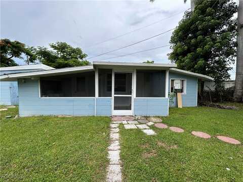 4465 Birmingham Street unit: B (Rear), Fort Myers, FL 33905