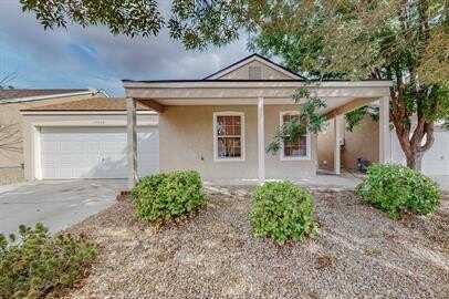 10728 HATCH Drive NW, Albuquerque, NM 87114