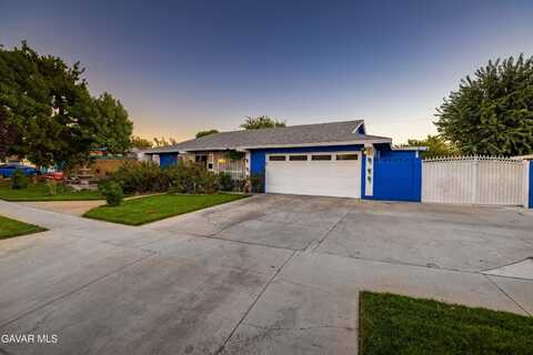 610 Woodington Drive, Lancaster, CA 93535