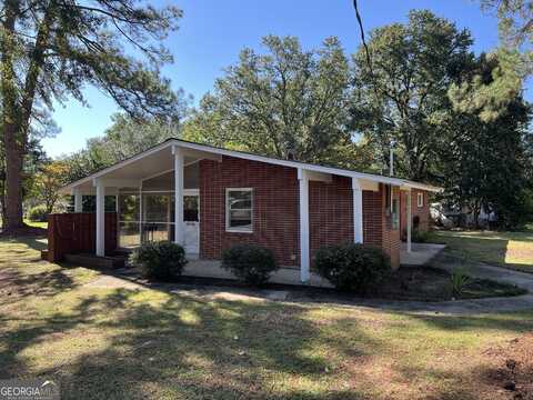 413 Roberson, Dublin, GA 31021
