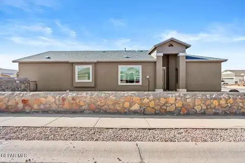 13960 Lago Vista Avenue, Horizon City, TX 79928