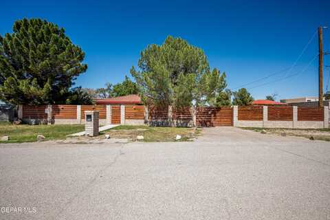 111 Wiseman Circle, Socorro, TX 79927