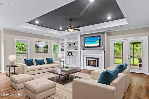 210 Maple Valley Rd, Louisville, KY 40245
