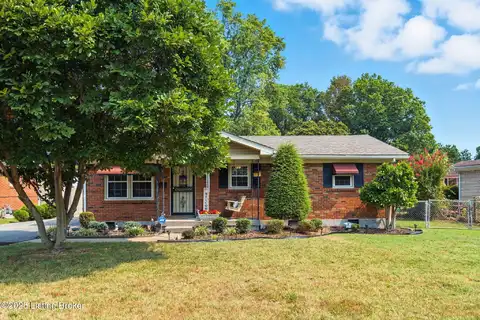 2561 Trubart Ln, Louisville, KY 40216