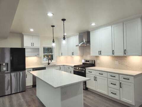 1021 Moss Street, Hammond, IN 46320