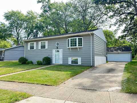 901 Essex Lane, Michigan City, IN 46360