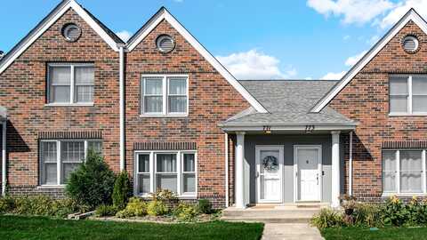771 Kenmare Pkwy, Crown Point, IN 46307