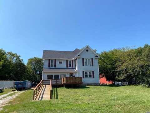 817 Yellowstone Road, Valparaiso, IN 46385