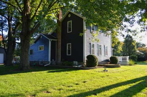 321 W 400 N, Valparaiso, IN 46385