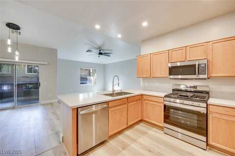 1008 Domnus ln Lane, Las Vegas, NV 89144