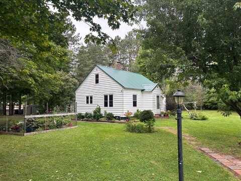 N11405 JUNET RD, Ironwood, MI 49938