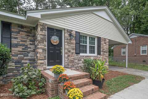 207 Hardee Circle Circle, Greenville, NC 27858