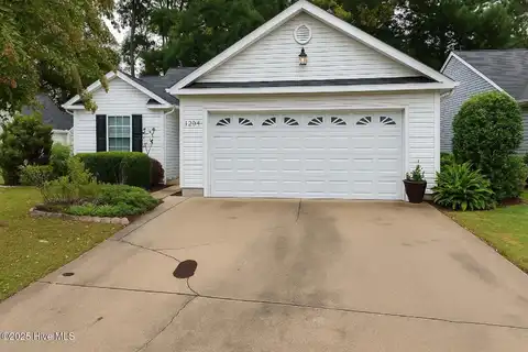1204 Wyngate Drive, Greenville, NC 27834
