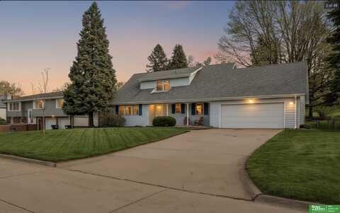 12079 Westover Road, Omaha, NE 68154
