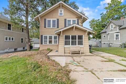 2476 N 47th Avenue, Omaha, NE 68104