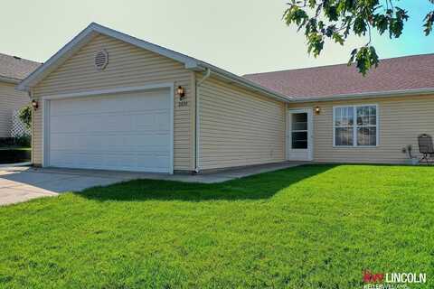 2635 Blaine Drive, Lincoln, NE 68521