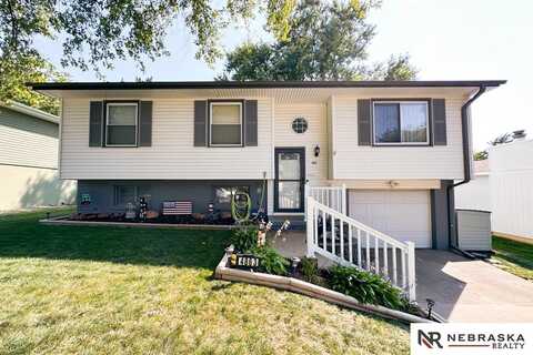 4863 O Street, Omaha, NE 68117