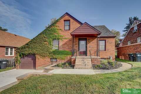 4308 Center Street, Omaha, NE 68105