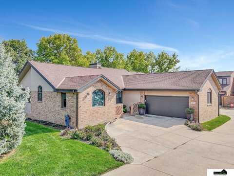 2971 Park Place Drive, Lincoln, NE 68506
