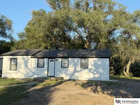 5426 Morningside Road, Fremont, NE 68025