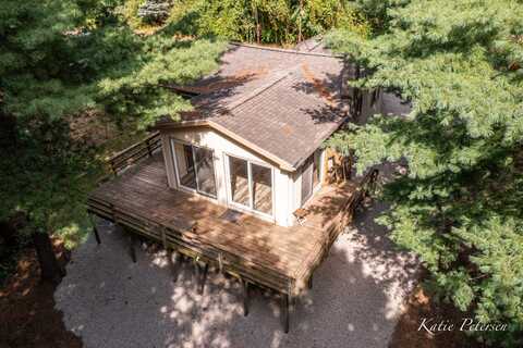 3470 E Monroe Road, White Cloud, MI 49349