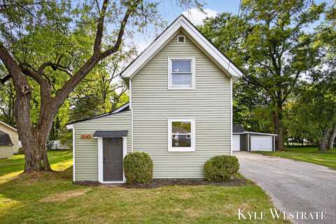1048 Lincoln Lake, Lowell, MI 49331