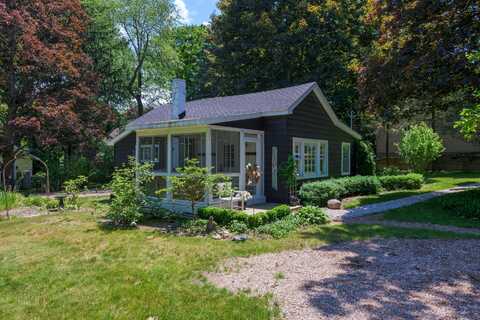 149 Taylor Street, Saugatuck, MI 49453
