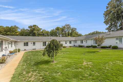 4637 Weston Avenue, Kalamazoo, MI 49006