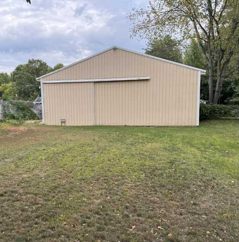 11340 Riverside Drive, Stanwood, MI 49346