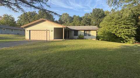 118 Red Bird Lane, Battle Creek, MI 49017