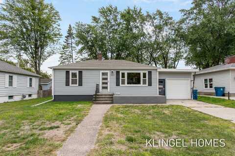 1140 Waverly Avenue, Grand Haven, MI 49417