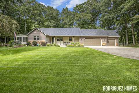 4735 Forest Vale Road, Pierson, MI 49339