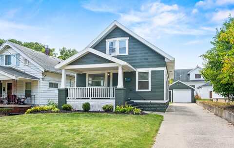 1462 Walker Avenue NW, Grand Rapids, MI 49504