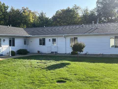 4643 Weston Avenue, Kalamazoo, MI 49006