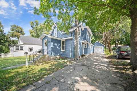 710 S broas Street, Belding, MI 48809