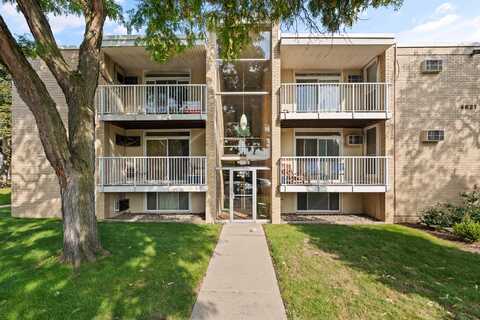 4921 Crooks Road, Royal Oak, MI 48073