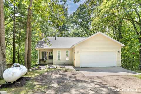 6790 19 Mile Road NE, Cedar Springs, MI 49319