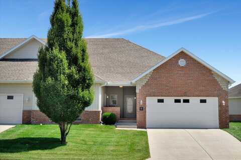 1362 N Sandy Creek Circle, Nixa, MO 65714