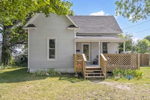 720 Porter Avenue, Aurora, MO 65605
