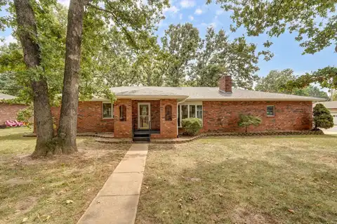 703 E Cherry Street, Mount Vernon, MO 65712